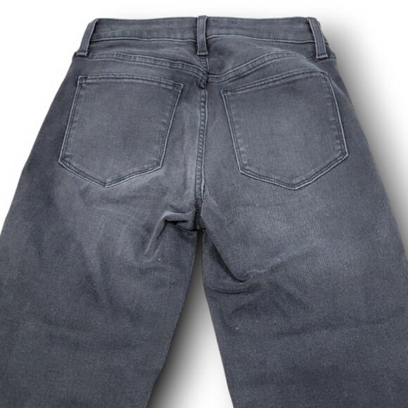 Gap Jeans Size 26 / 2P 25x25 Gap Denim Universal Jegging Mid Rise Jeans Stretch - Picture 4 of 6